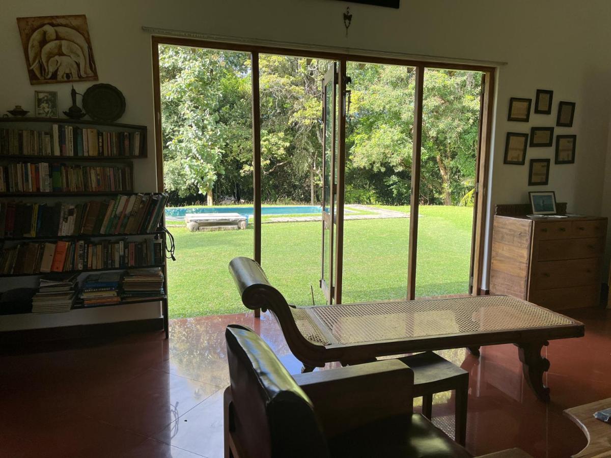 Villa Rivendell Twisted Tree Kurunegala Exterior foto